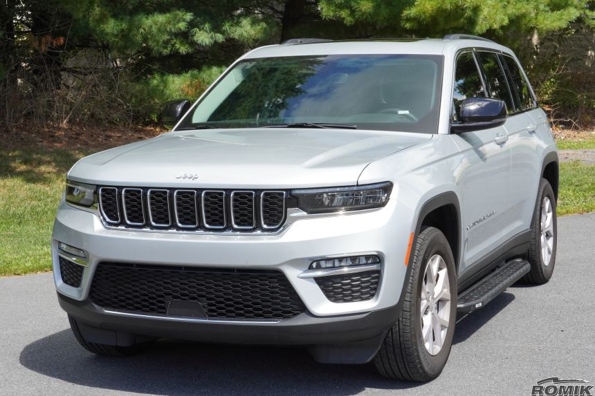 Jeep Grand Cherokee Two Row 5 seater SUV Running Boards Romik