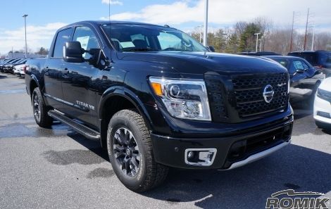 Nissan Titan Running Boards | 2016-Present | RAL-TB Romik