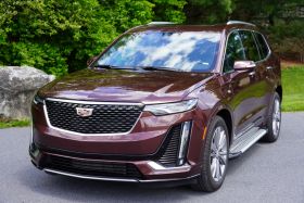 Cadillac XT6 SUV Running Boards Romik® RAL-S Side Steps (2020-Present)